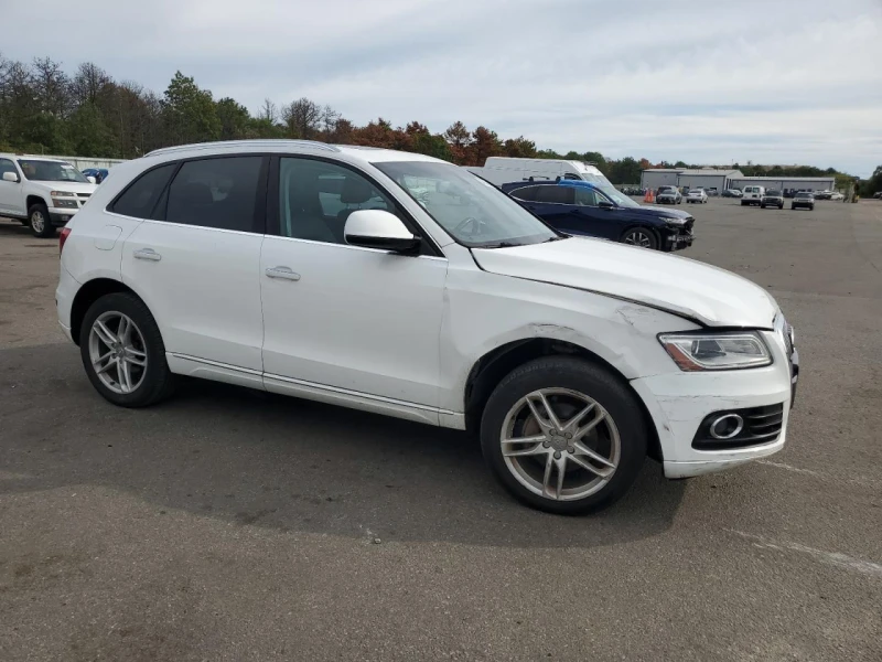 Audi Q5 S-Line / Quattro AWD / 2.0 Turbo / Навигация / , снимка 3 - Автомобили и джипове - 52240880
