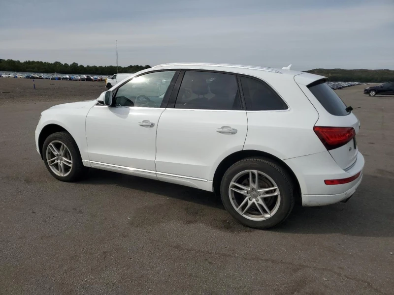 Audi Q5 S-Line / Quattro AWD / 2.0 Turbo / Навигация / , снимка 2 - Автомобили и джипове - 52240880