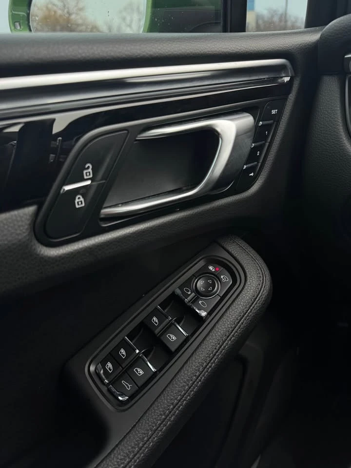 Porsche Macan S Mamba Green/ Heated and Ventilated/Pano, снимка 13 - Автомобили и джипове - 53788738
