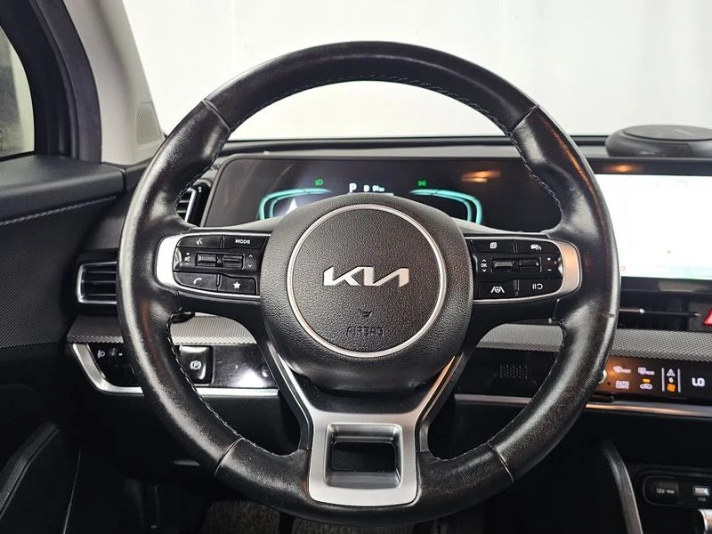 Kia Sportage 2.0 Automatic, снимка 13 - Автомобили и джипове - 55724664