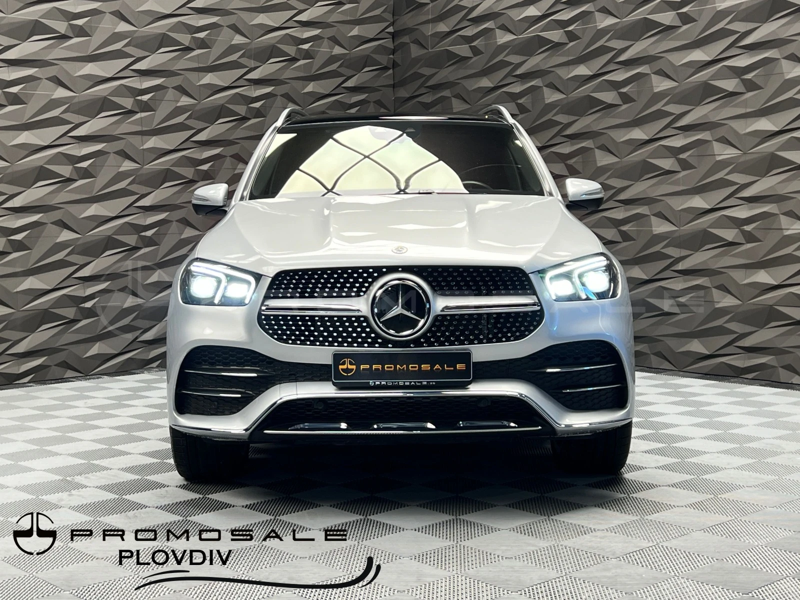 Mercedes-Benz GLE 450 4M AMG-Line Burm* Pano* 6+ 1 - изображение 2