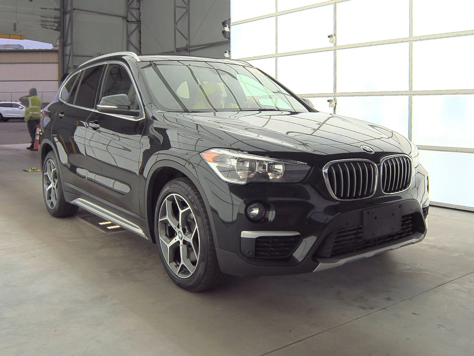 BMW X1 XDRIVE28I*  - изображение 3