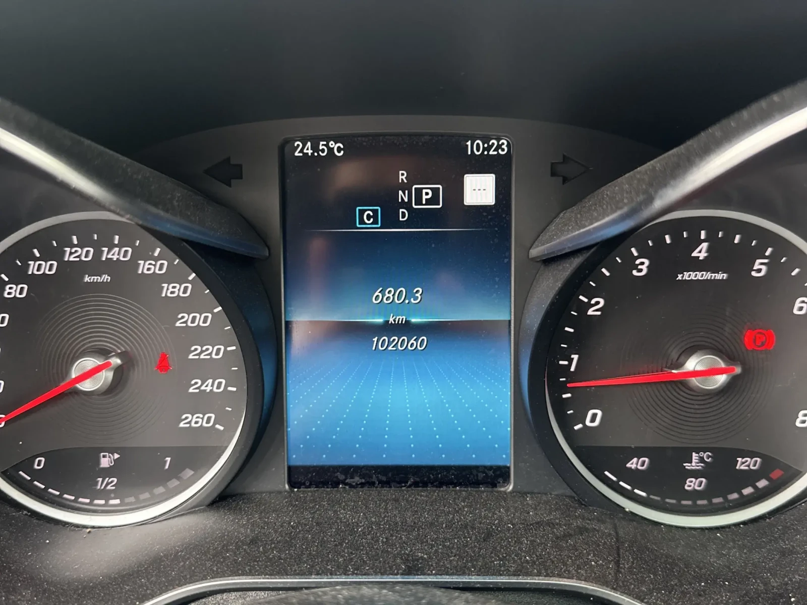 Mercedes-Benz GLC 300 * 4MATIC * CarFax * * АвтоКредит - изображение 8