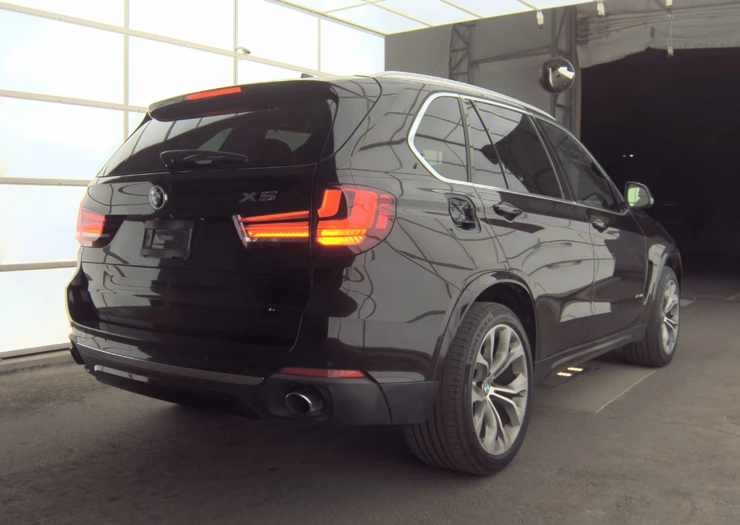 BMW X5 xDrive35i LUXURY LINE - изображение 3