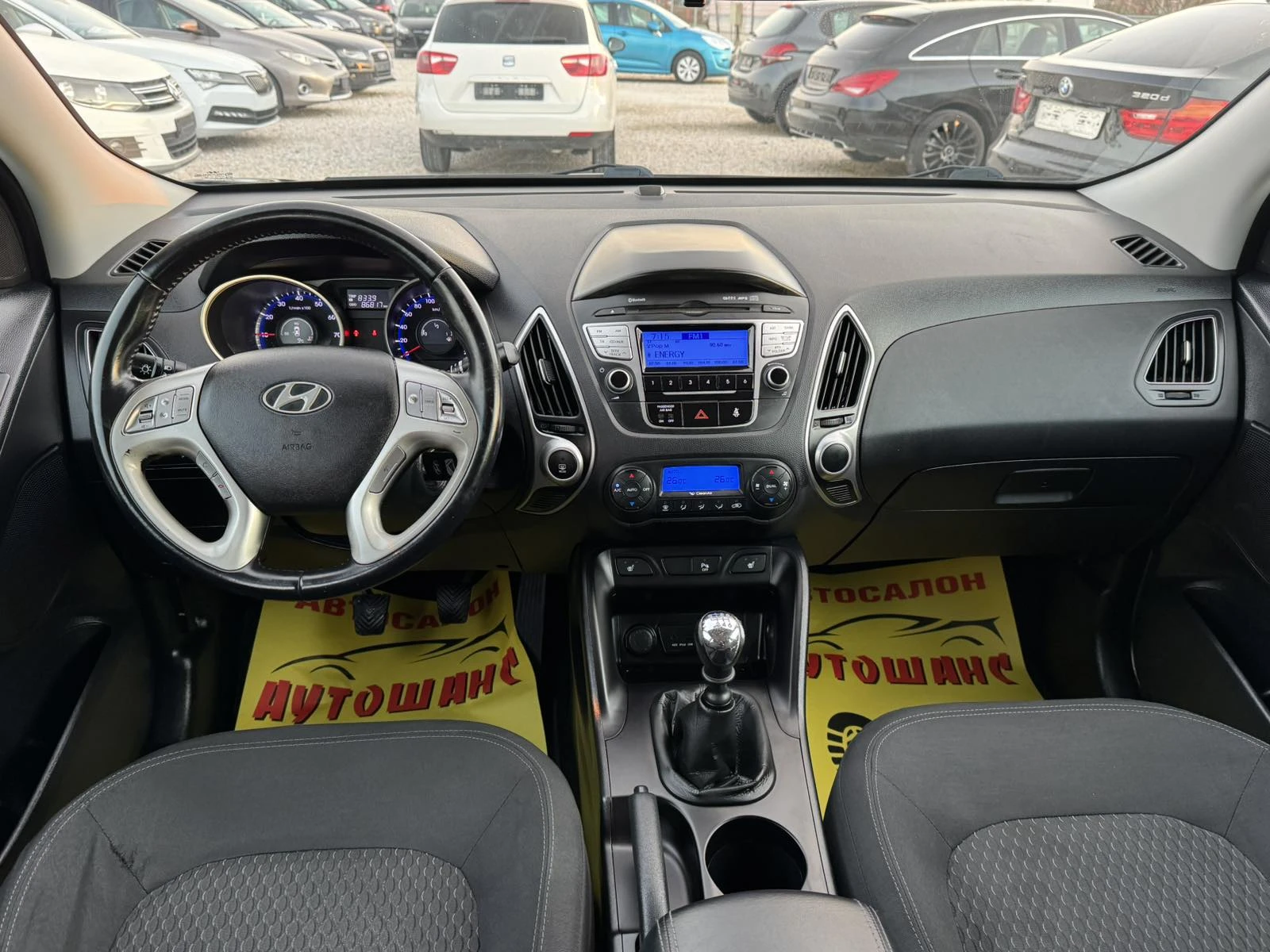 Hyundai IX35 1.6I, снимка 9 - Автомобили и джипове - 53815428