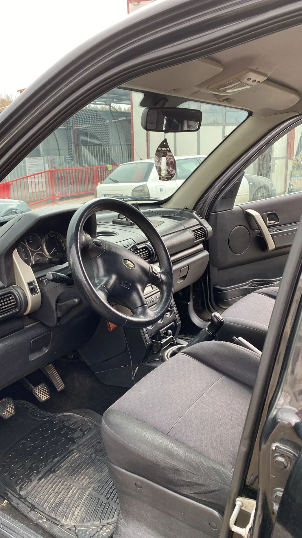 Land Rover Freelander, снимка 8 - Автомобили и джипове - 54091453