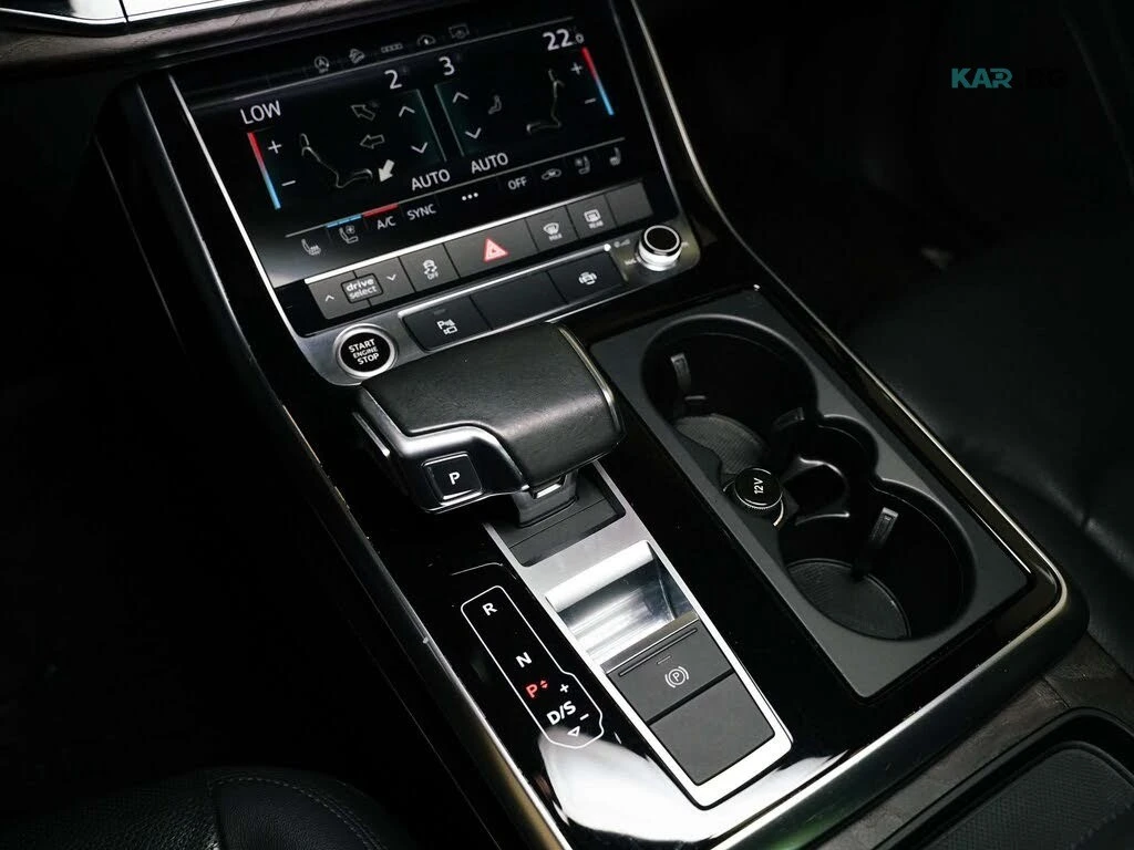 Audi Q7 * S-Line * HeadUp *  AвтоКредит * ЦЕНА ДО БГ, снимка 12 - Автомобили и джипове - 54623824