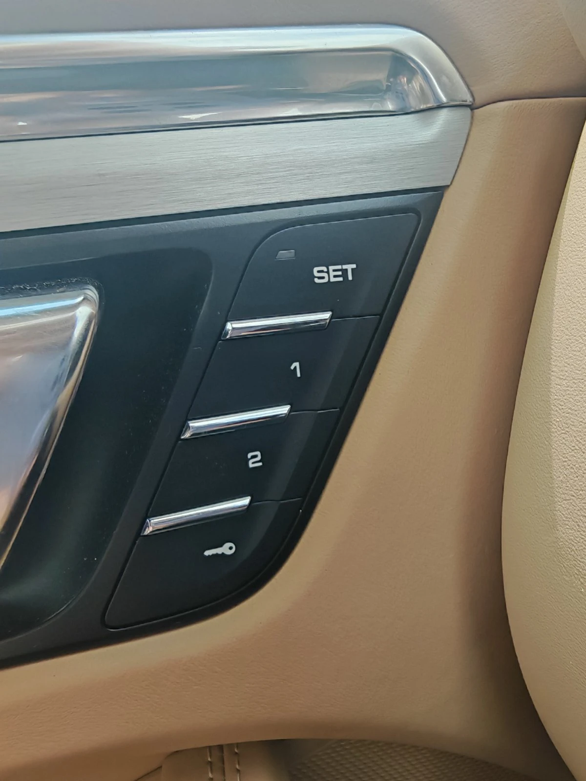 Porsche Macan Turbo - Burmester, Beige interior, снимка 9 - Автомобили и джипове - 54751294