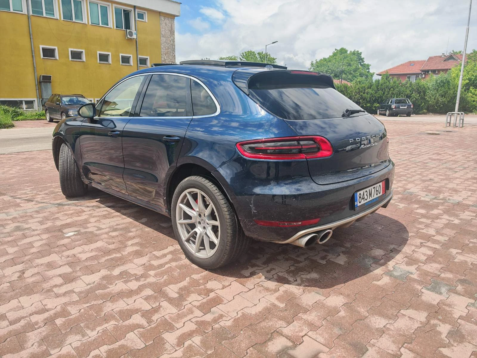 Porsche Macan Turbo - Burmester, Beige interior, снимка 13 - Автомобили и джипове - 54751294