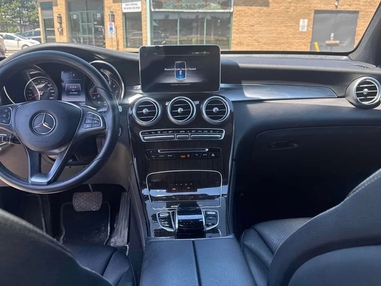 Mercedes-Benz GLC * 300 * АВТОКРЕДИТ БЕЗ ПЪРВОНАЧАЛНА ВНОСКА, снимка 9 - Автомобили и джипове - 54784295