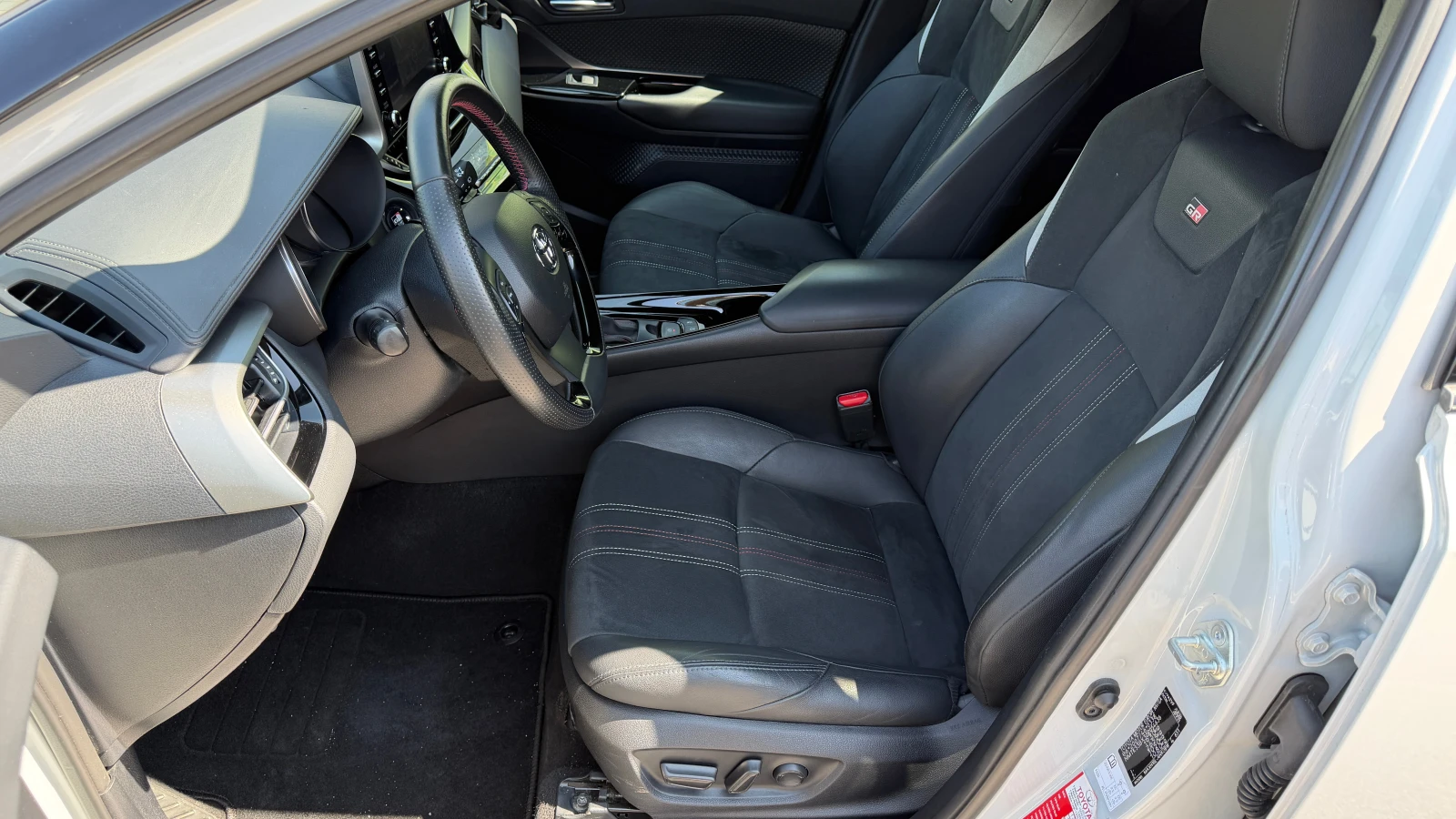 Toyota C-HR GR Sport 2.0 Hybrid, �������� | Mobile.bg � ����������� 8