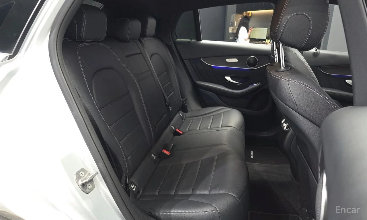 Mercedes-Benz GLC 300 AMG* LINE* COUPE* ХЕДЪП* LANE* ASSIST* ПОДГРЕВ* КА, снимка 15 - Автомобили и джипове - 55529681