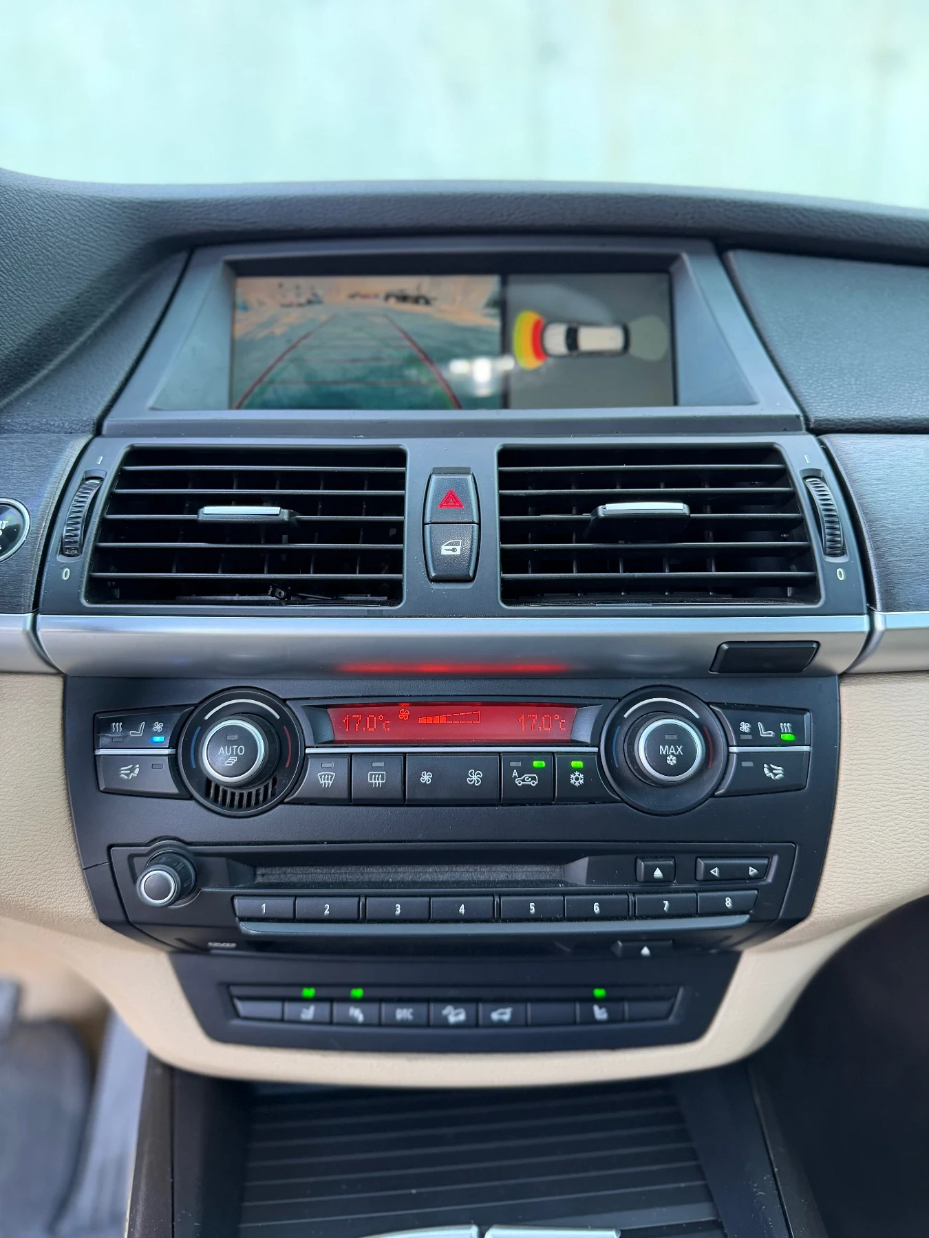BMW X5 HEADUP, MASSAGE, KEYLESS, снимка 11 - Автомобили и джипове - 56012559