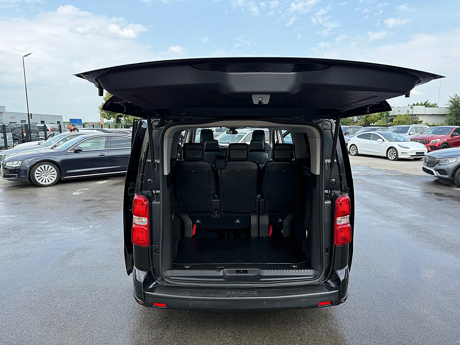 Toyota Proace 2.0D-4D L2 Lounge-Led-BIZNES-Head Up-Xenon-, снимка 15 - Бусове и автобуси - 53886424