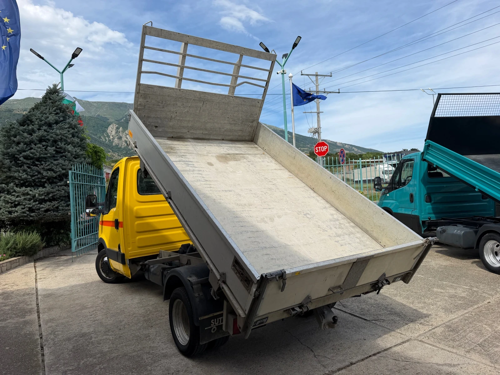Iveco Daily 3.0HPI* 35C15* Тристранен самосвал* 3.20 метра кош, снимка 6 - Бусове и автобуси - 55207436