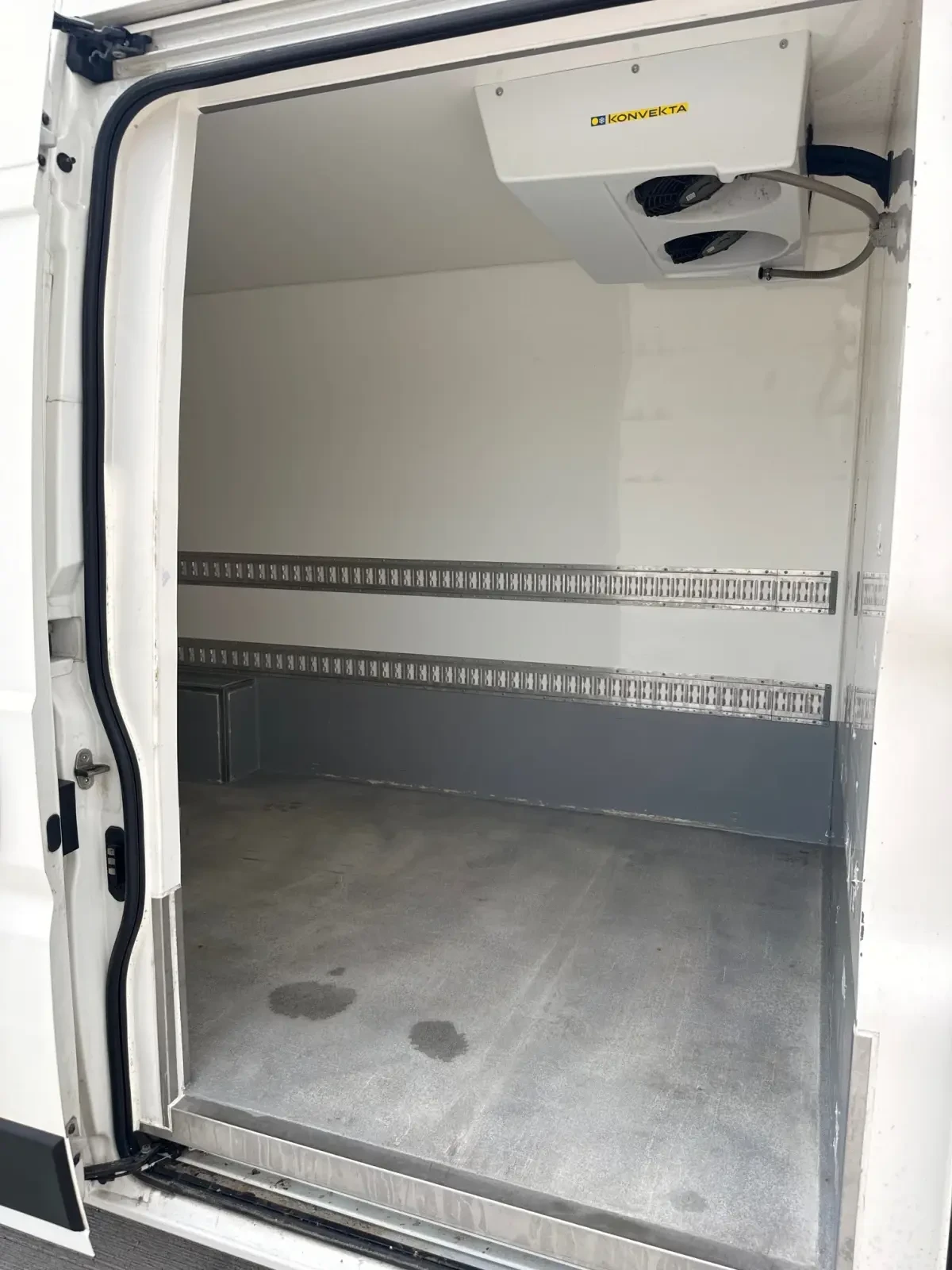 Peugeot Boxer 2.0 HDI* MAXI* ХЛАДИЛЕН, снимка 12 - Бусове и автобуси - 55400873