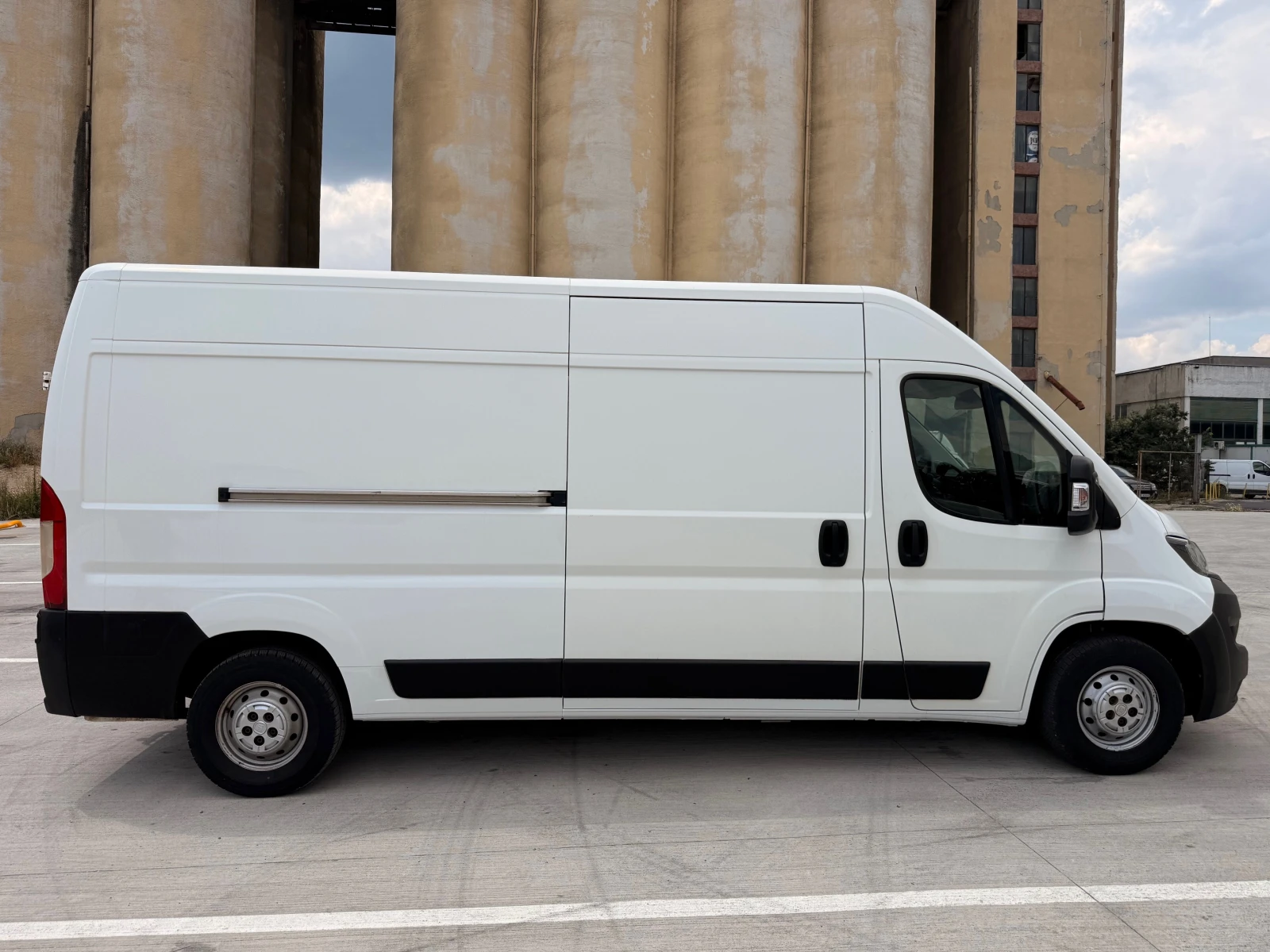 Peugeot Boxer 2.0 HDI* MAXI* ХЛАДИЛЕН, снимка 4 - Бусове и автобуси - 55400873