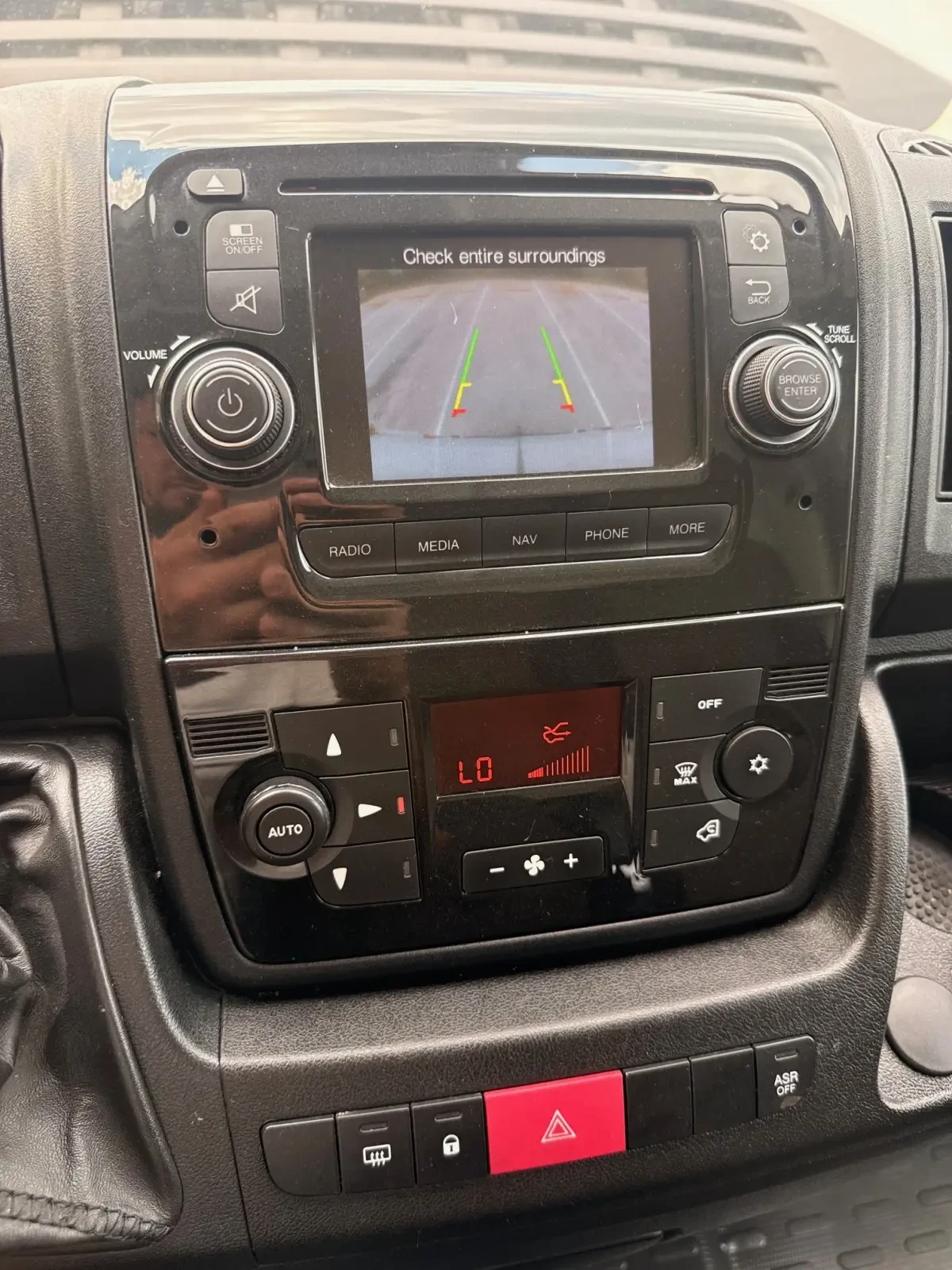 Peugeot Boxer 2.0 HDI* MAXI* ХЛАДИЛЕН, снимка 11 - Бусове и автобуси - 55400873