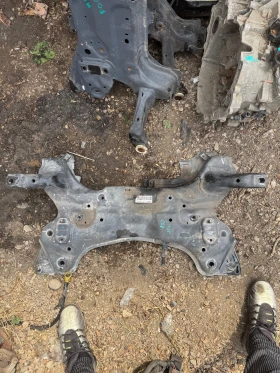 Hundai  i30 Kia Ceed 2013-2016г преден мост, снимка 1