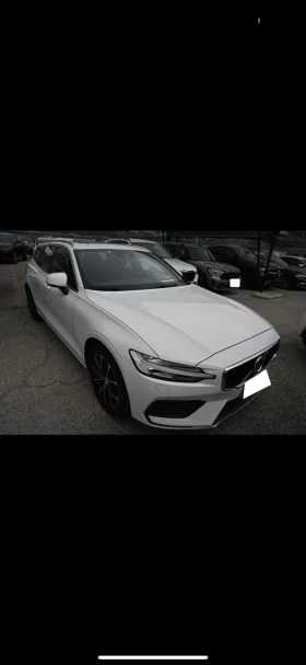 Volvo V60 2.0 Momentum Pro ОЧАКВАН ВНОС, снимка 2
