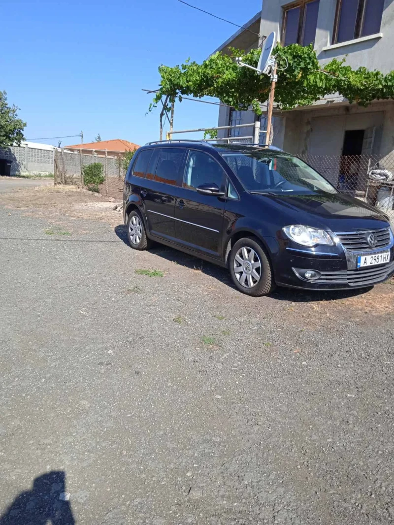 VW Touran, снимка 1 - Автомобили и джипове - 47972884