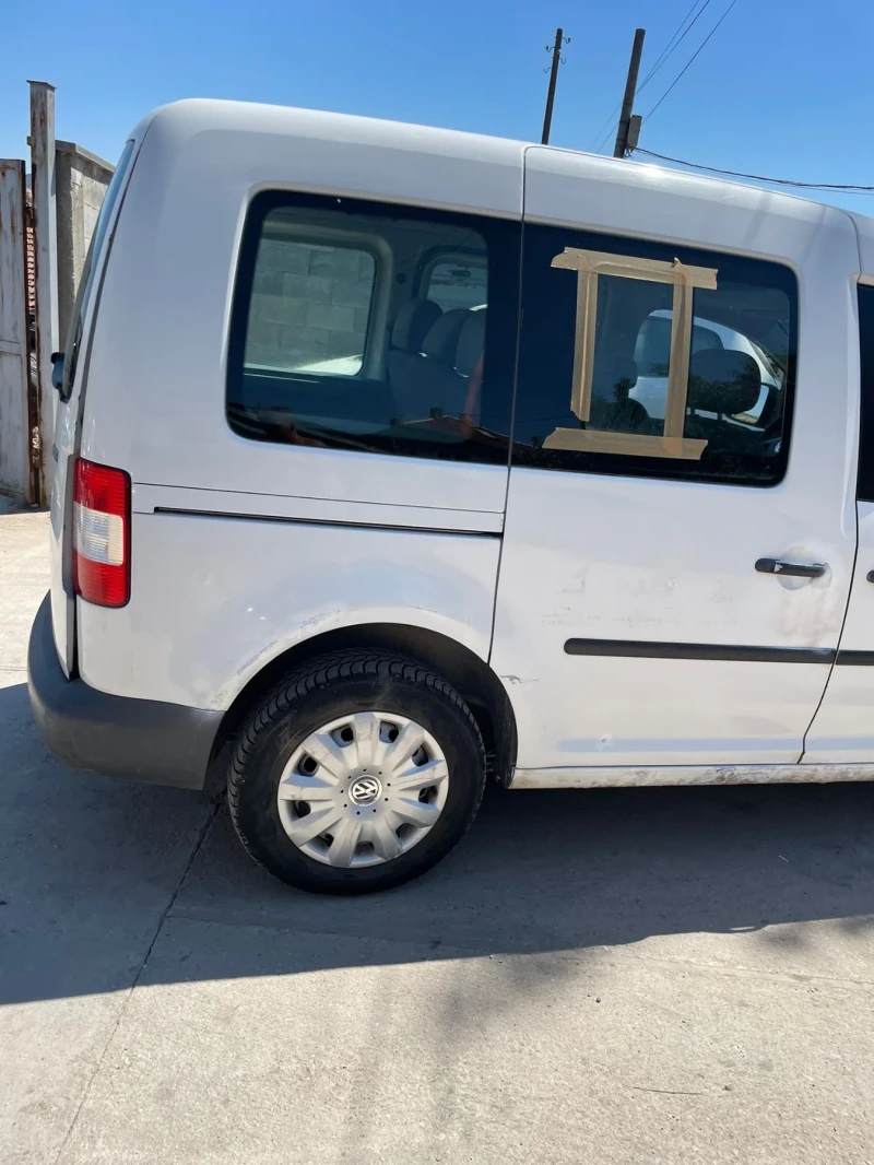 VW Caddy Life 2.0SDI, снимка 4 - Автомобили и джипове - 46948477