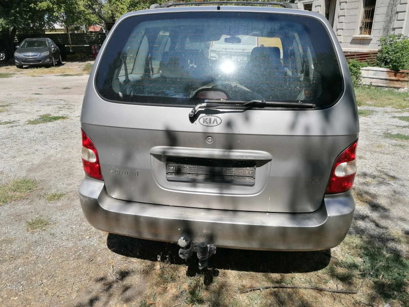 Kia Carnival 2.9 CRDi На части, снимка 5 - Автомобили и джипове - 47561690