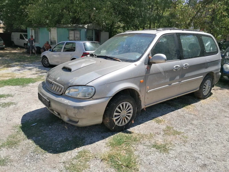 Kia Carnival 2.9 CRDi На части, снимка 3 - Автомобили и джипове - 47561690