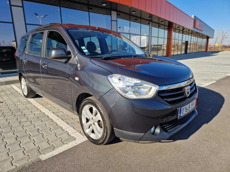 Dacia Lodgy 1.5 / 90 к.с. 7 места , снимка 1 - Автомобили и джипове - 48342460