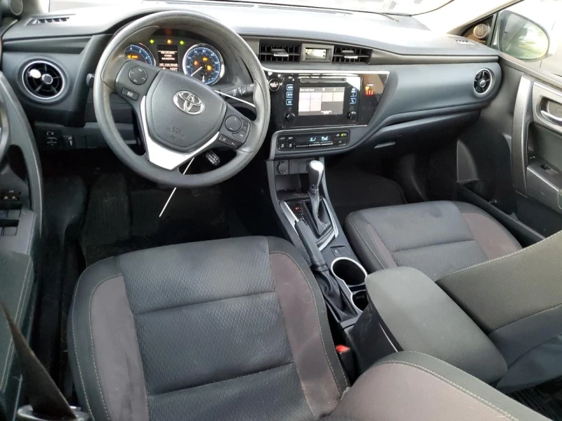 Toyota Corolla, снимка 8 - Автомобили и джипове - 48725859