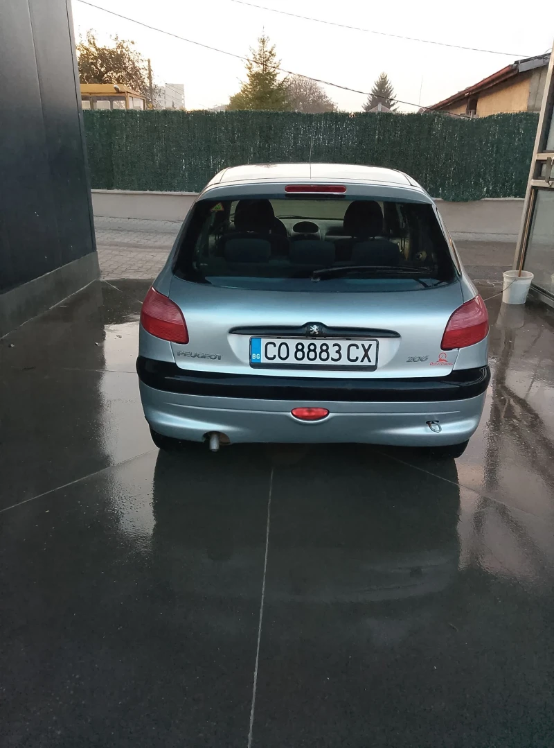 Peugeot 206 1.4i, снимка 5 - Автомобили и джипове - 52252237