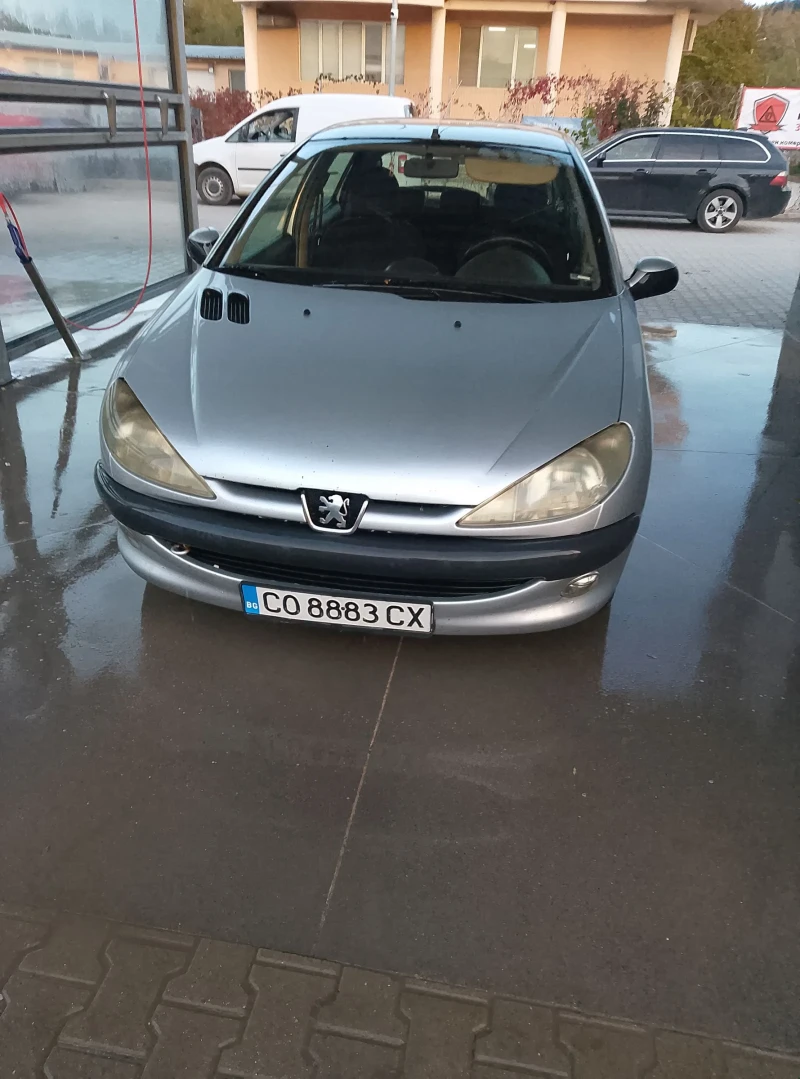 Peugeot 206 1.4i, снимка 2 - Автомобили и джипове - 52252237