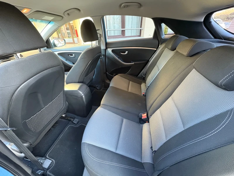 Hyundai I30, снимка 8 - Автомобили и джипове - 52444424