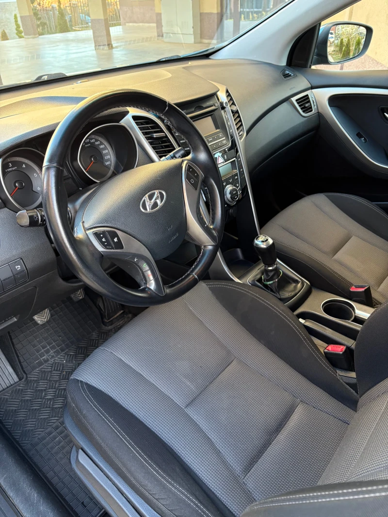 Hyundai I30, снимка 11 - Автомобили и джипове - 52444424