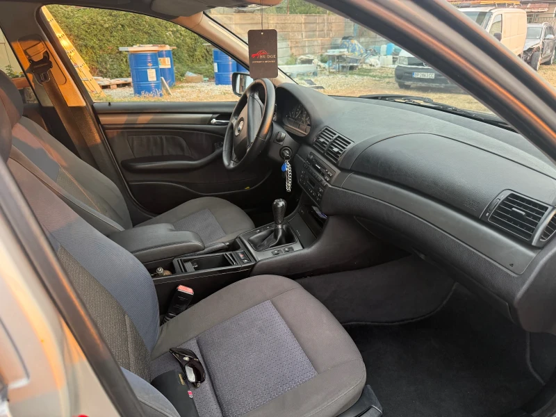 BMW 318 I, снимка 7 - Автомобили и джипове - 52448406