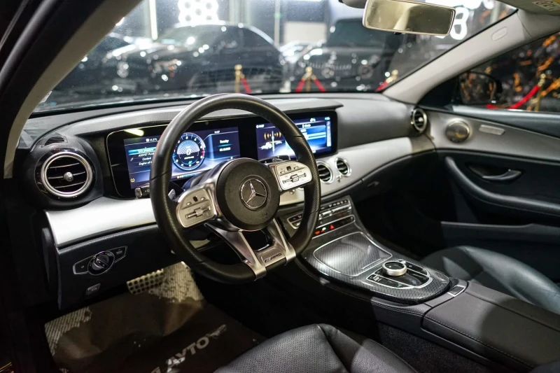 Mercedes-Benz E 220 D FULL AMG LINE FACELIFT BURMEISTER ЛИЗИНГ 100%, снимка 12 - Автомобили и джипове - 52730214