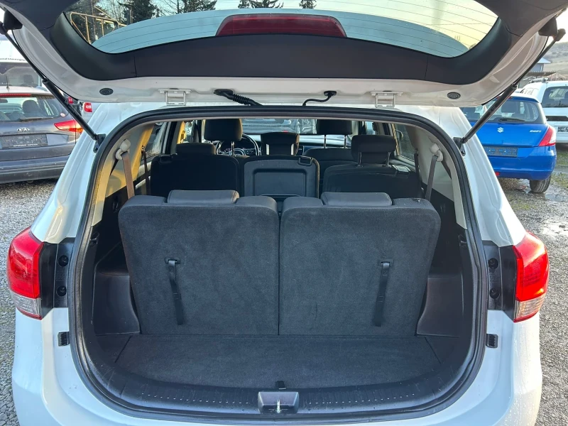 Kia Carens, снимка 16 - Автомобили и джипове - 52896208