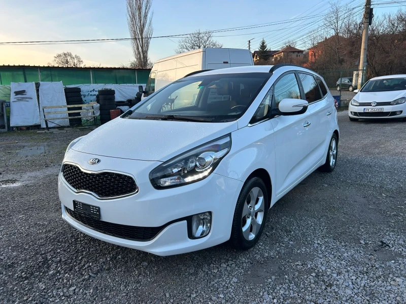 Kia Carens, снимка 2 - Автомобили и джипове - 52896208