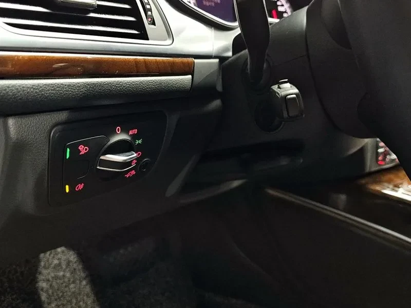 Audi A6 3.0 TDI Quattro, снимка 13 - Автомобили и джипове - 54560221