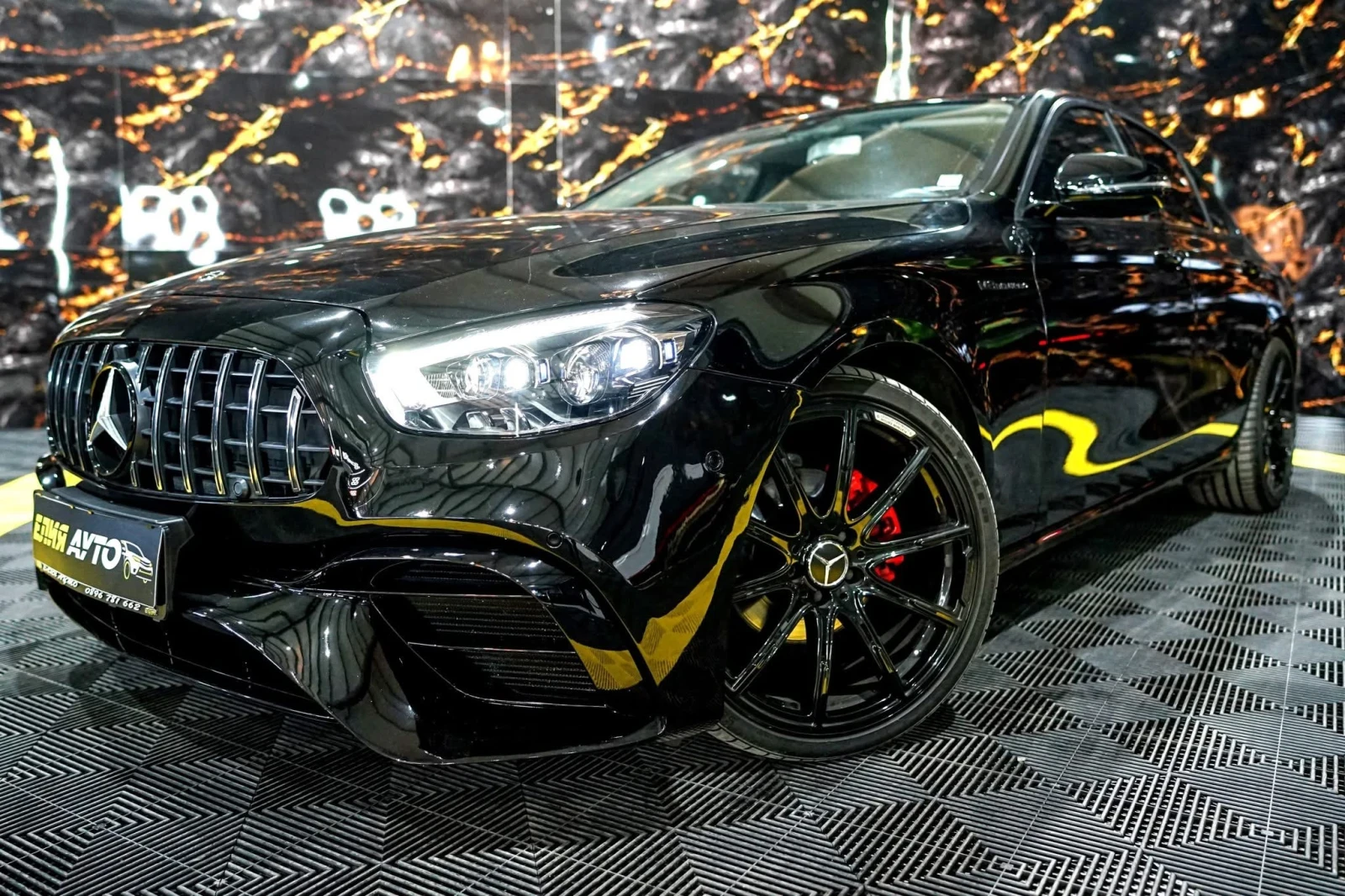 Mercedes-Benz E 220 D FULL AMG LINE FACELIFT BURMEISTER ЛИЗИНГ 100%, снимка 1