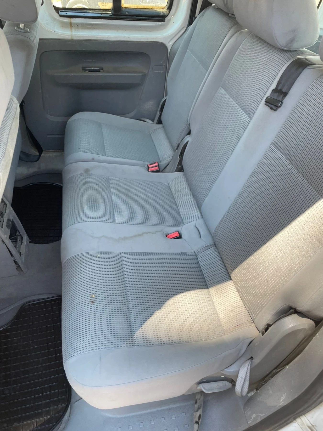 VW Caddy Life 2.0SDI | Mobile.bg — изображение 16