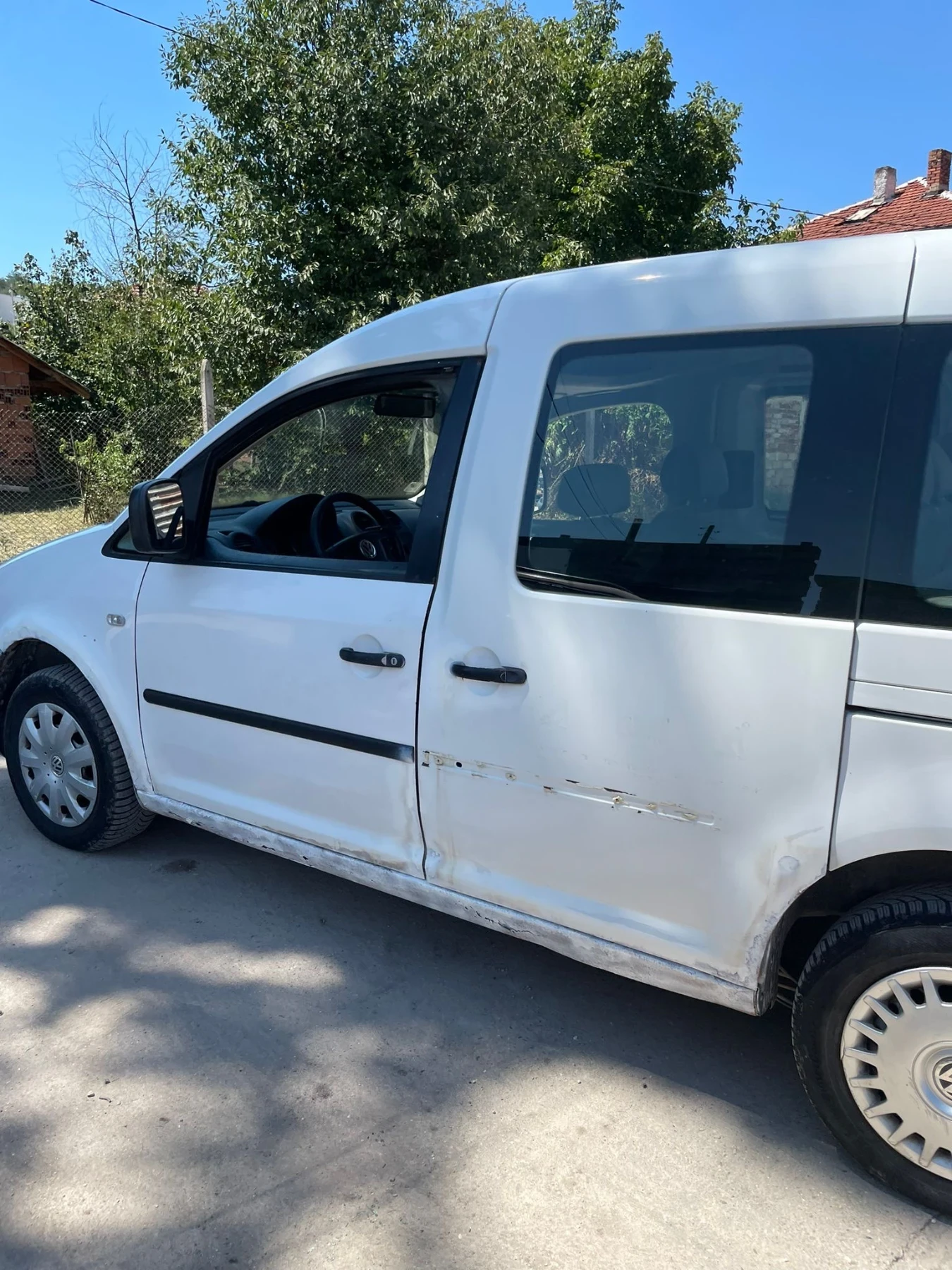 VW Caddy Life 2.0SDI - изображение 7