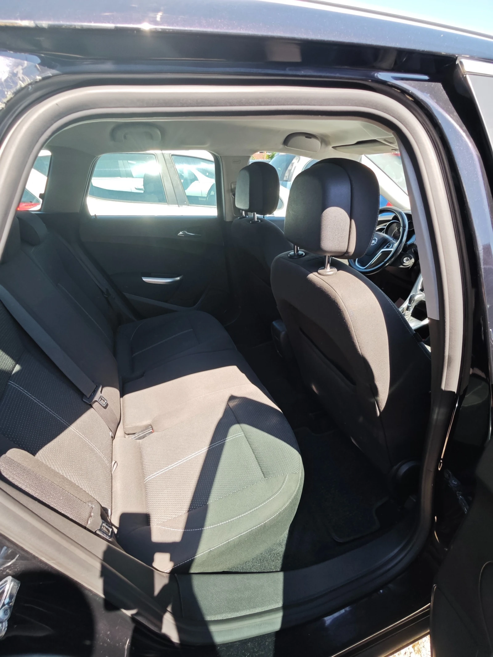 Opel Astra 2.0CDTI - изображение 8