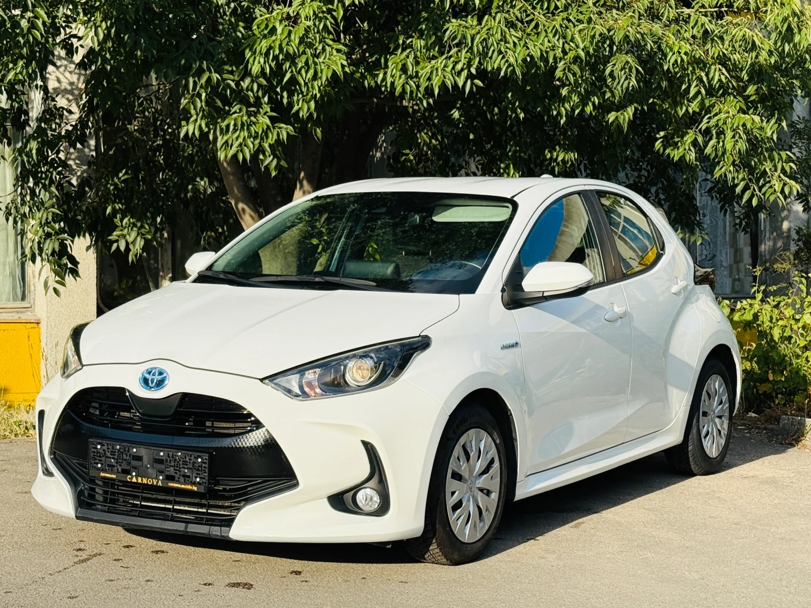 Toyota Yaris 1.5 Hybrid | Mobile.bg — изображение 1