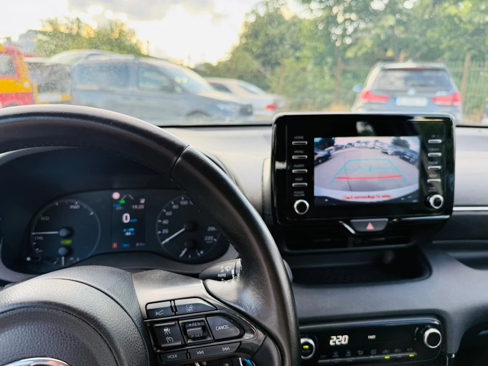 Toyota Yaris 1.5 Hybrid | Mobile.bg — изображение 9