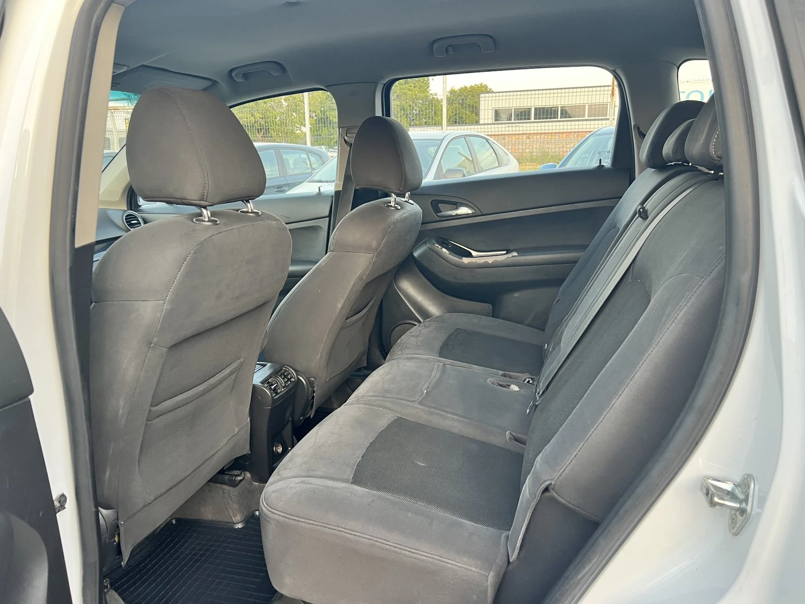 Chevrolet Orlando 2.0d 7МЕСТА - изображение 10