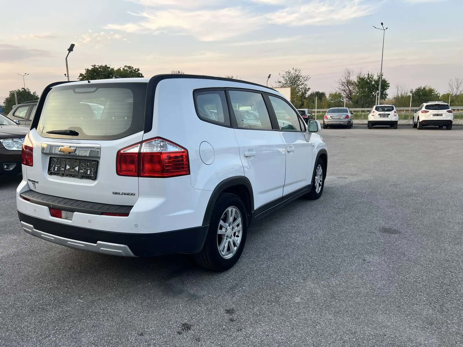Chevrolet Orlando 2.0d 7МЕСТА - изображение 3