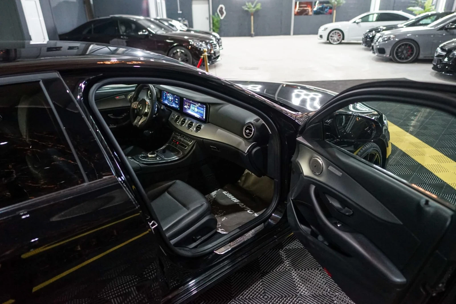 Mercedes-Benz E 220 D FULL AMG LINE FACELIFT BURMEISTER  100% | Mobile.bg   13