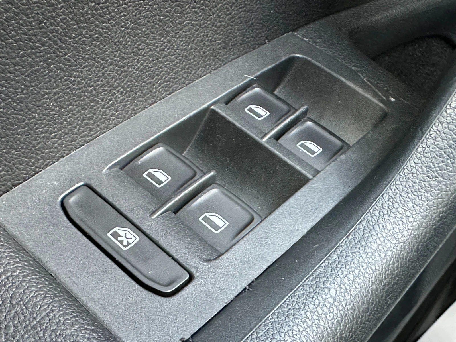 Skoda Octavia 1.8i 180 �.�./�������� �� ��������  | Mobile.bg � ����������� 15