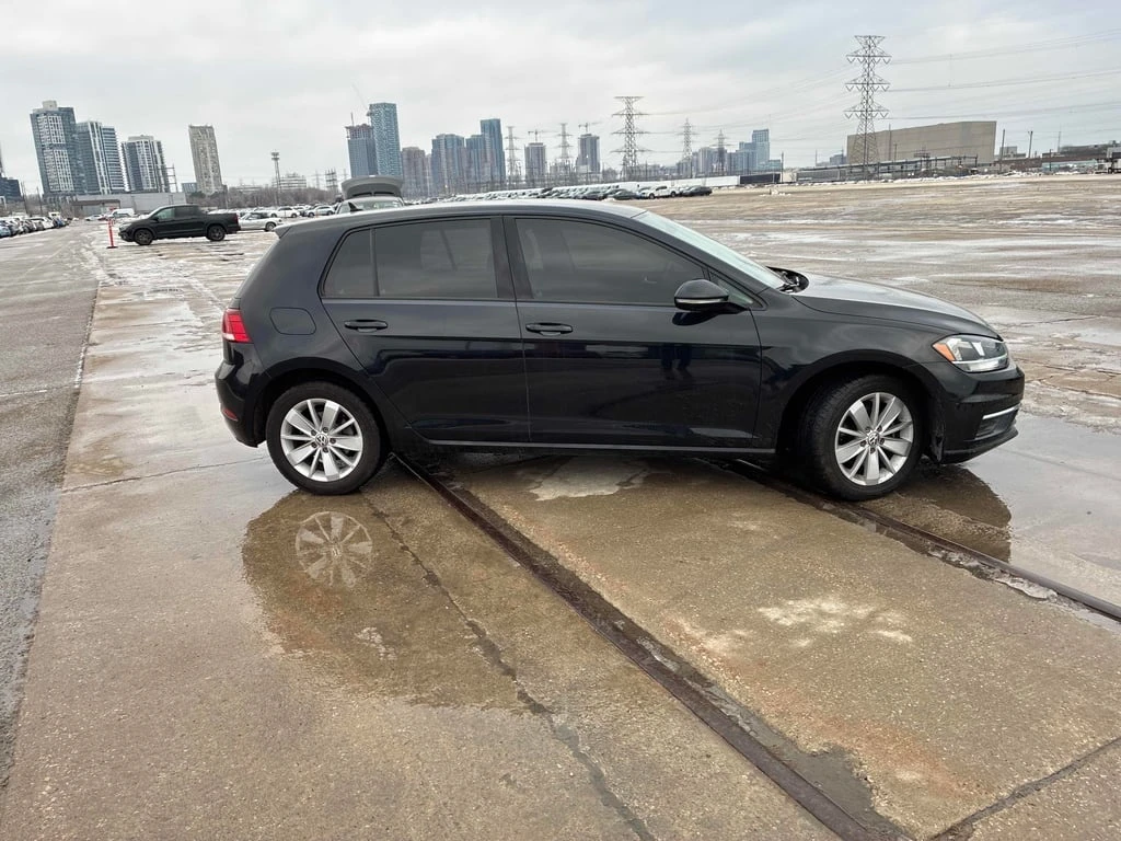 VW Golf 2019 5 door Auto* CARFAX * БЕЗ ПЪРВОНАЧАЛНА ВНОСКА - изображение 4